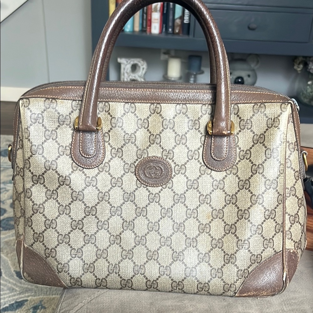 Authentic Vintage Gucci GG Supreme Boston Bag